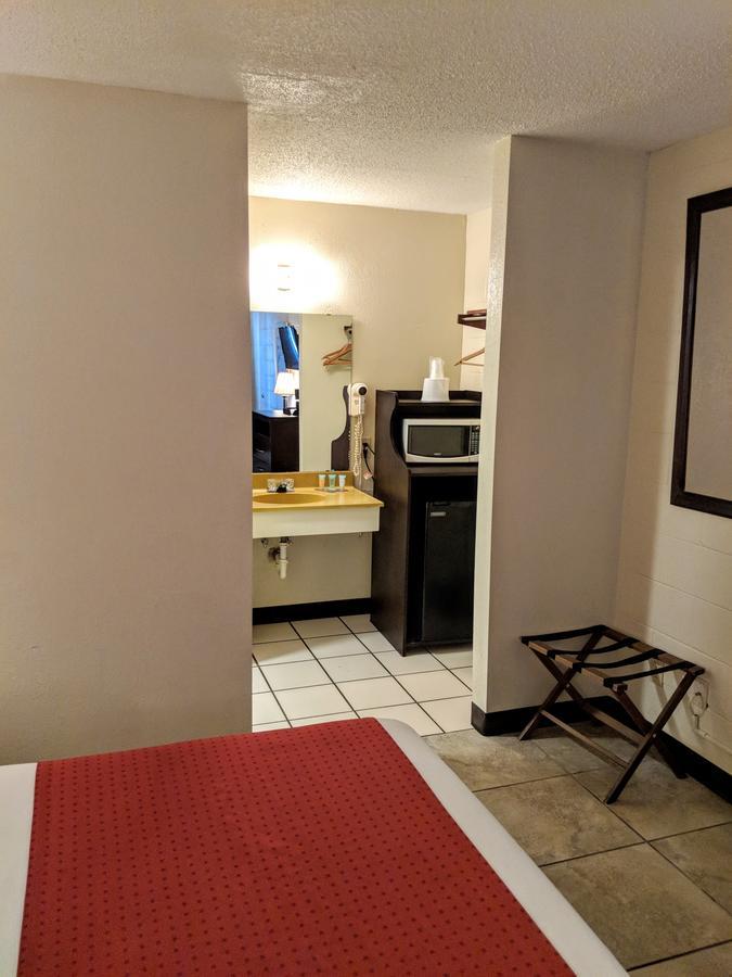 American Quality Lodge Panama City Bagian luar foto