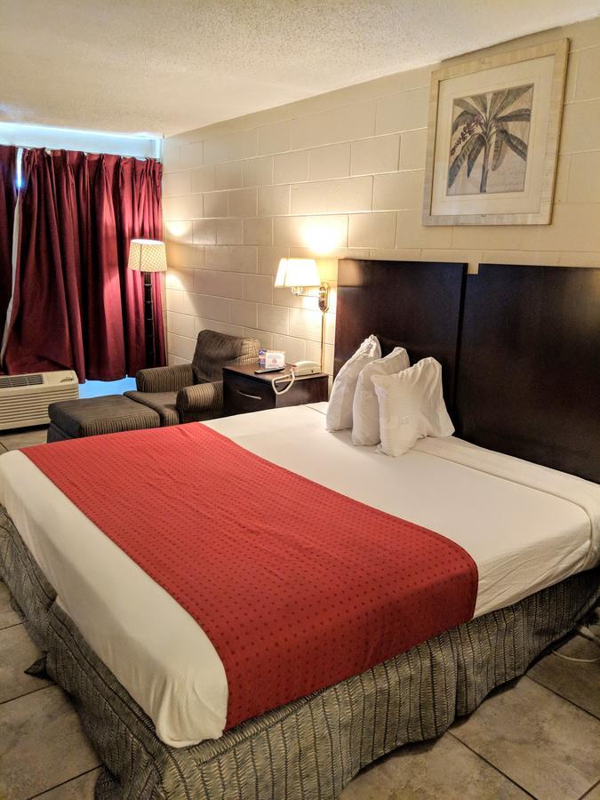 American Quality Lodge Panama City Bagian luar foto