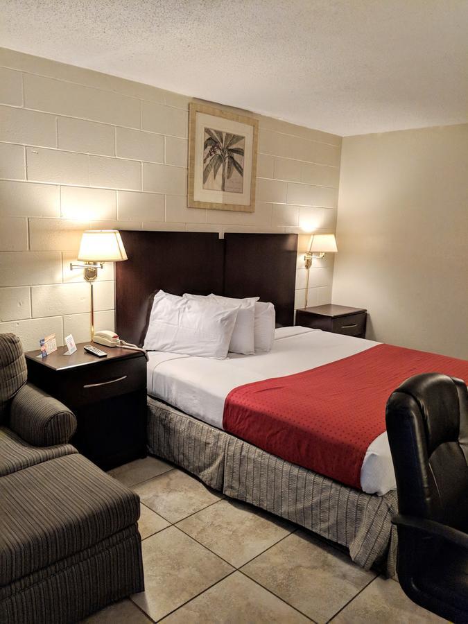 American Quality Lodge Panama City Bagian luar foto